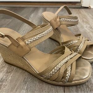 ANTONIO MELANI Tan and Cream Wedge Sandals